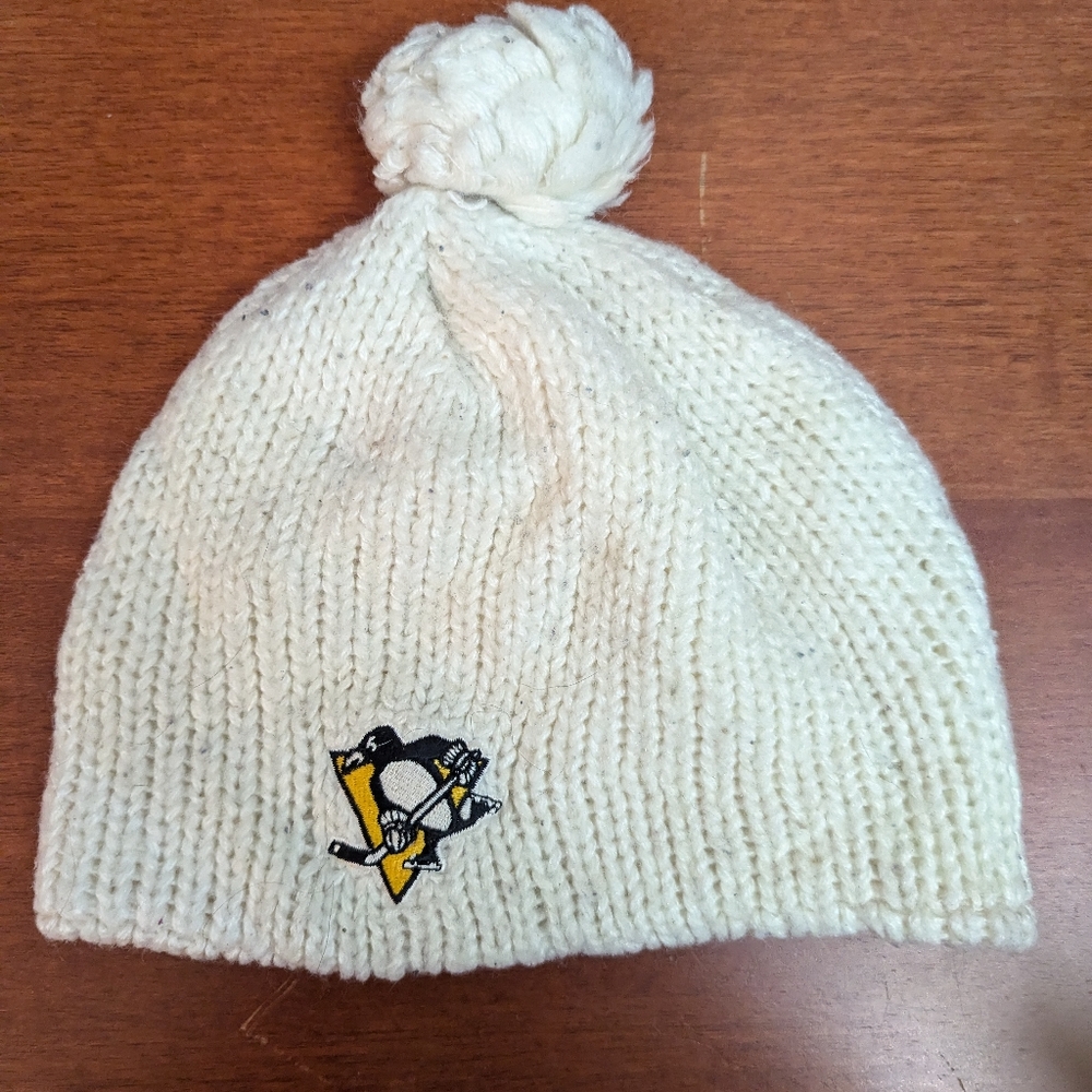 Vintage Hockey Pittsburgh Penguins Tossel Hat
